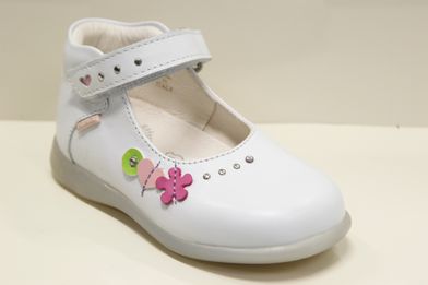 Dievčensé kožené biele sandále Primigi